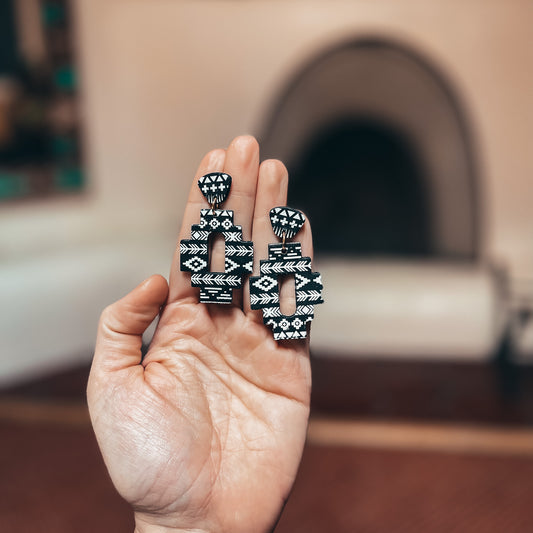 Taos Earrings (Black)