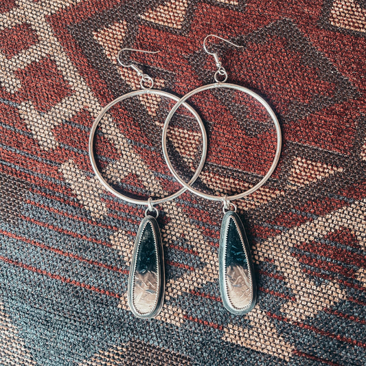 Black Dust Earrings